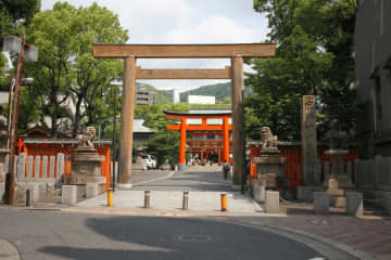 [神戶市]作為婚友社的能量點而受歡迎！生田神社，神戶三大神社之一