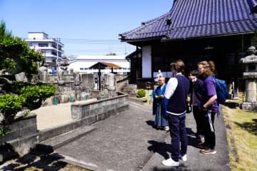 [岡山]津山市城西地區參拜寺廟並與僧侶一起體驗冥想