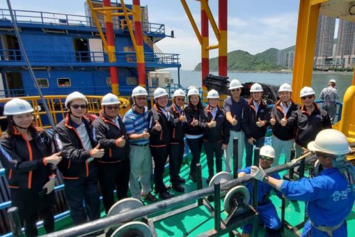 香港推出超高容量海底電纜