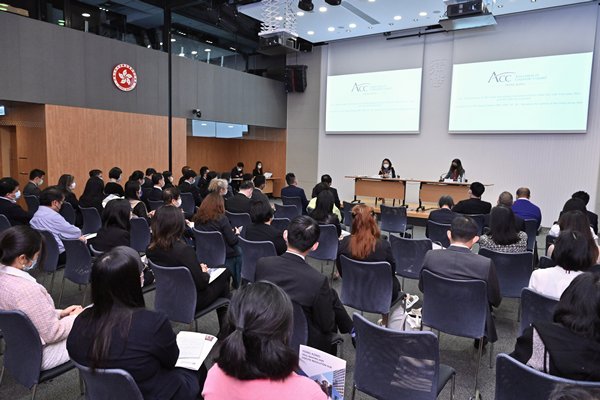 鄭若驊鼓勵業界抓緊國家發展機遇