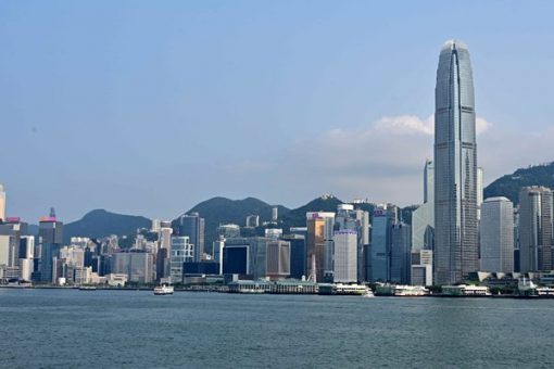 李家超斥外國抹黑香港民主發展