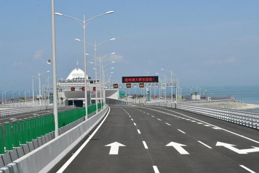 港珠澳大橋香港私家車配額增加