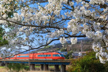 【東京近郊】搭小田急直達！「箱根」的景點、賞楓、美食及交通住宿攻略
