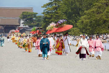 京都祭典13選！祇園祭、葵祭、時代祭、五山送火，一整年都很熱鬧